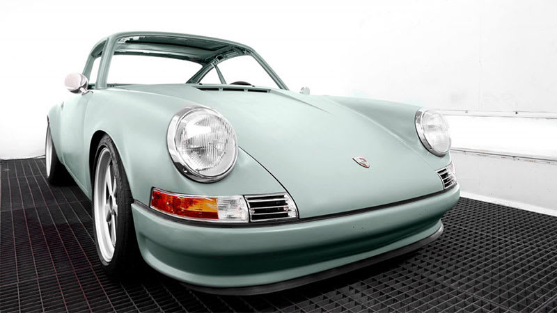 Voitures Extravert makes an EV vintage Porsche 911